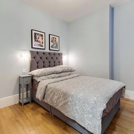 Luxury Art Deco, 2 Bedroom Flat ลอนดอน ภายนอก รูปภาพ